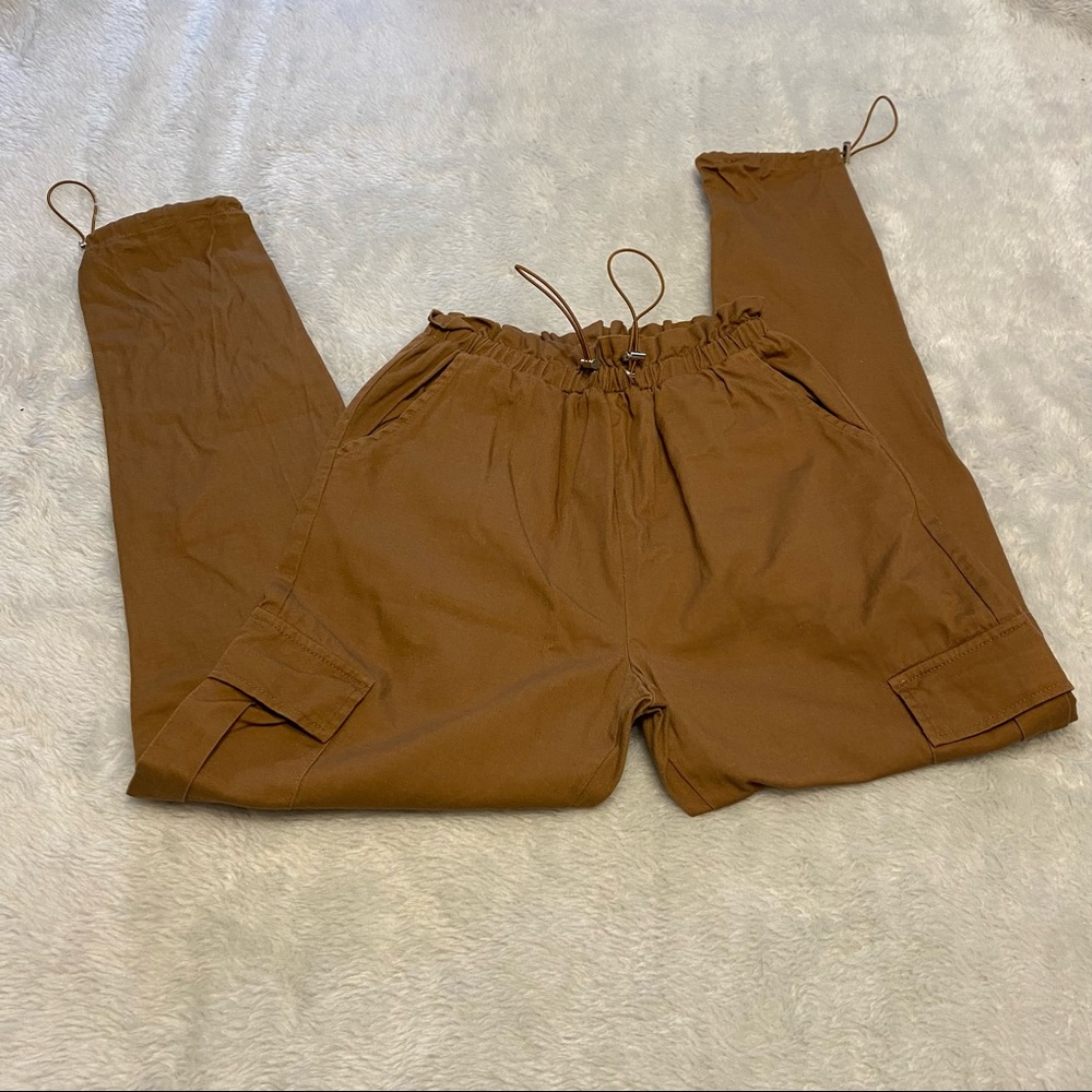 Missguided Paperbag Cargo Adjustable Joggers Women’s Size 4